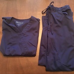 Grey’s Anatomy Navy Scrub Set Medium